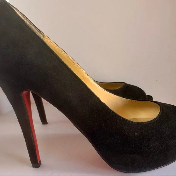 Christian Louboutin EU 36 Black Suede Peep-Toe Heels Like New with5” heel